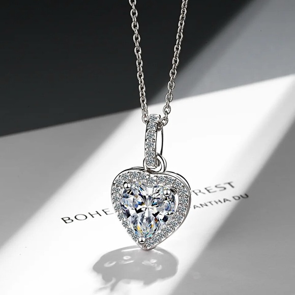 Sterling Silver Heart Pendant Necklace for Valentines Day Gift NWT - Picture 1 of 4